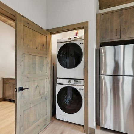 Hamilton Mara Luxury Cabin- Maple מראה חיצוני תמונה